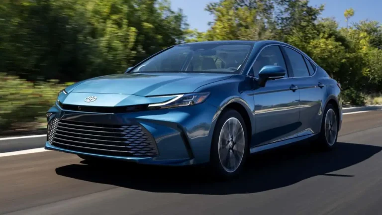 2025-toyota-camry-first-drive-review