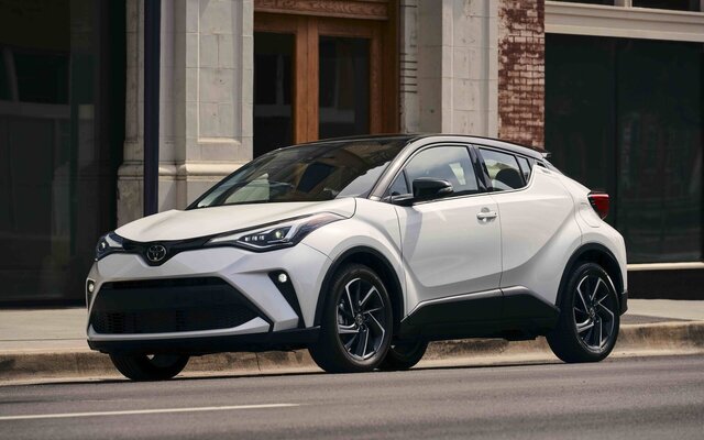 402778-2022-toyota-c-hr