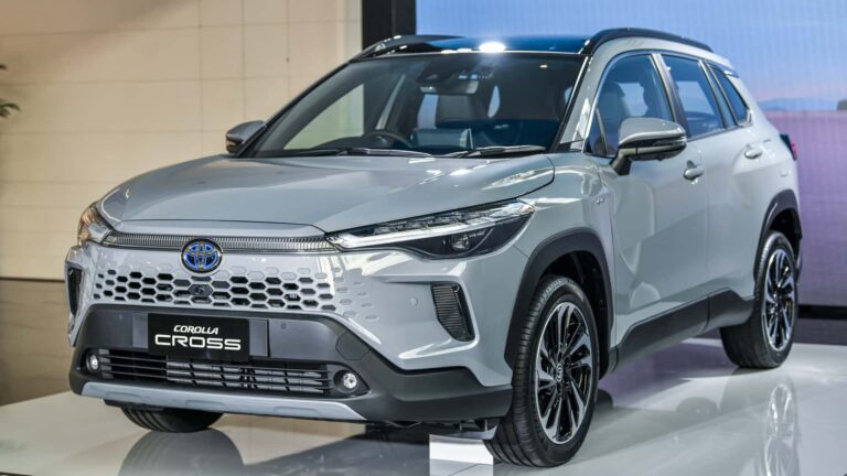 toyota-corolla-cross-2024-tailandia